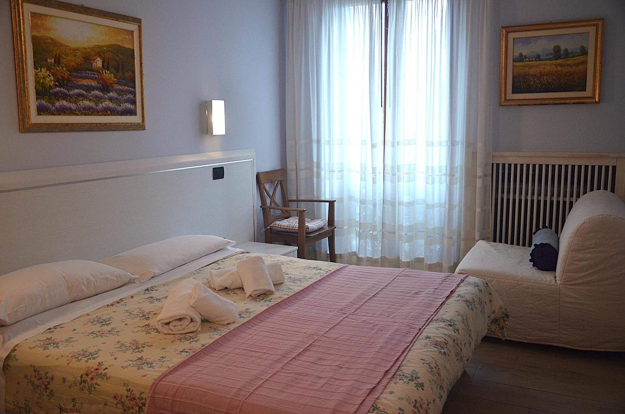 Affittacamere Porticciolo Castelnuovo del Garda Kültér fotó
